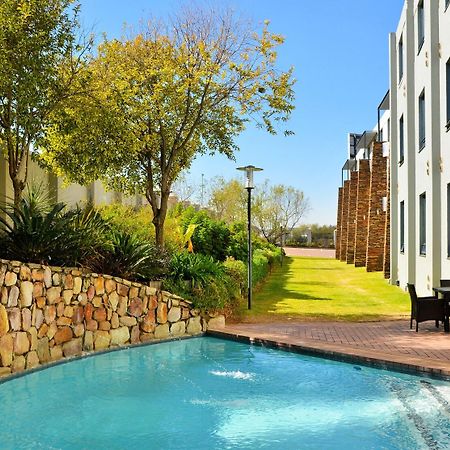 Premier Hotel Midrand Eksteriør bilde