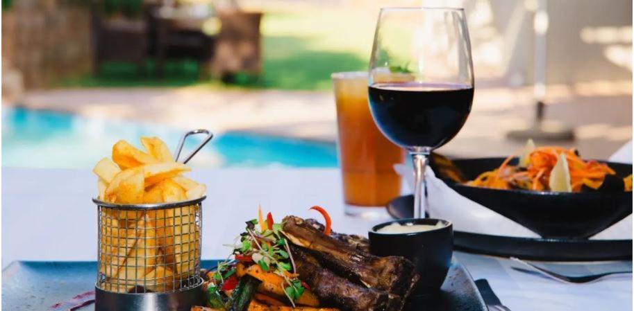 Premier Hotel Midrand Eksteriør bilde