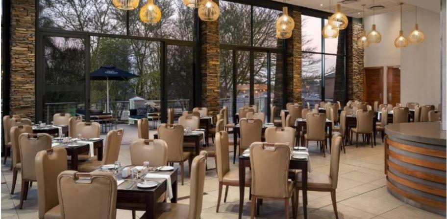 Premier Hotel Midrand Eksteriør bilde