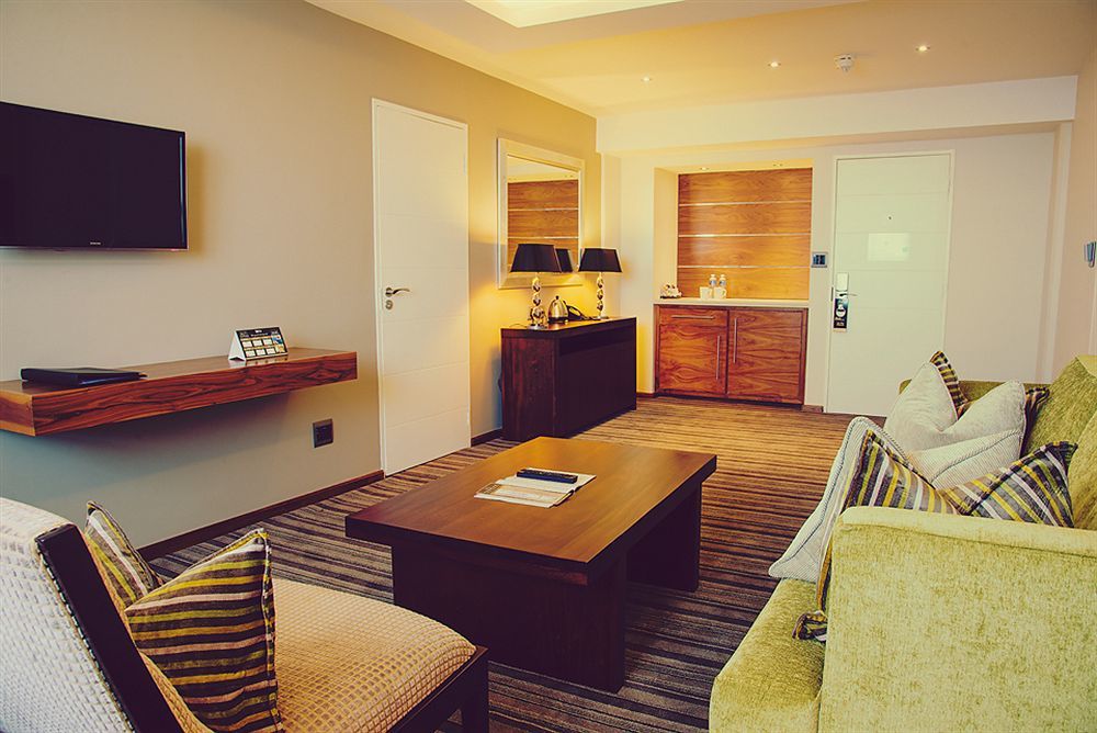 Premier Hotel Midrand Eksteriør bilde